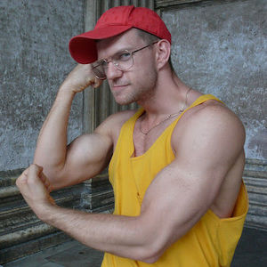 Meet your Posher, Travis